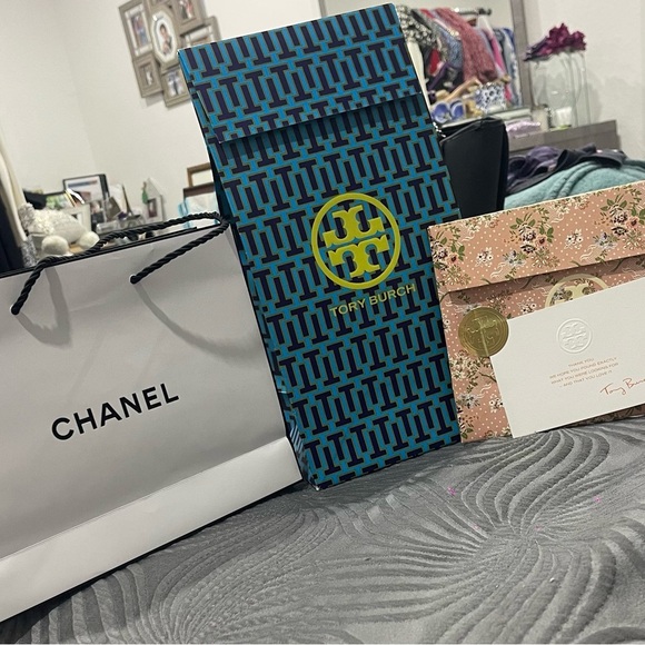 3 Boxes for the price of 1 Tory Burch one of them it’s for shoes - Picture 1 of 4